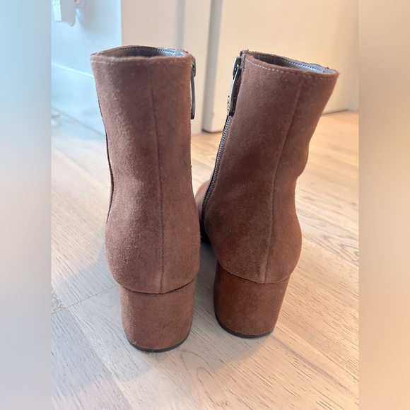 Blondo Waterproof Ankle Boots for Women, Waterproof Suede Ankle Boot, Size 5.5M - Picture 8 of 8